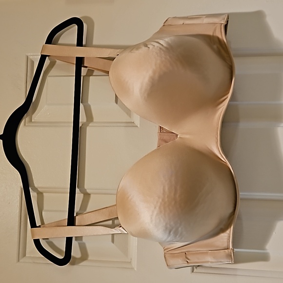 Lane Bryant Other - Lane Bryant NWOT beige colored bra Size 42DD